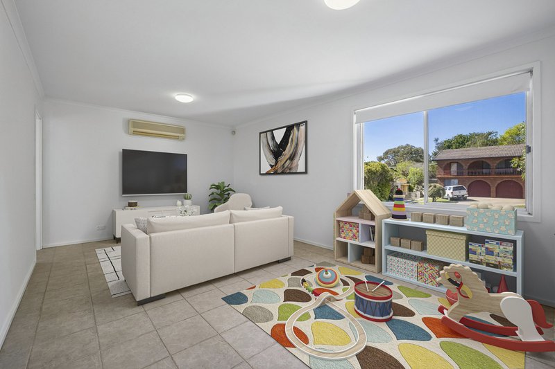 Photo - 72 Perry Drive, Chapman ACT 2611 - Image 9
