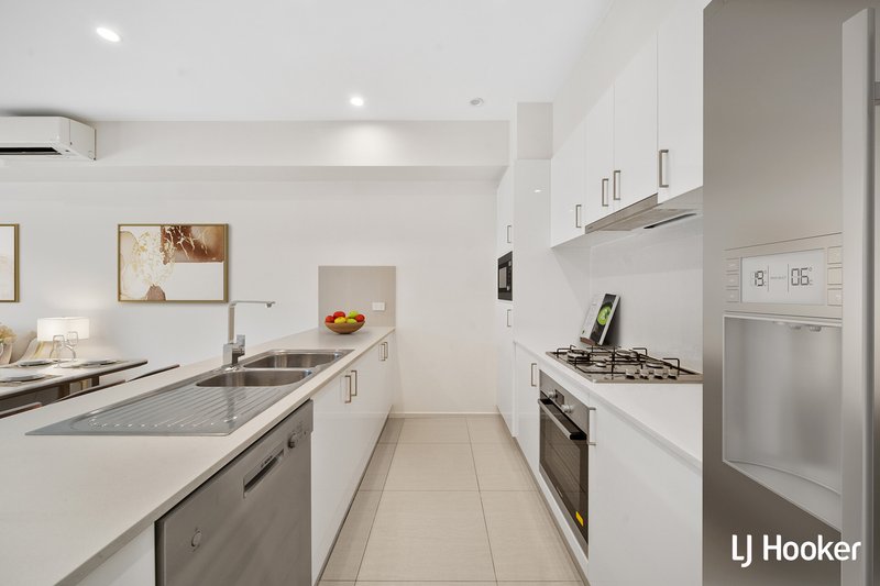 Photo - 7/2 Pipeclay Street, Lawson ACT 2617 - Image 5