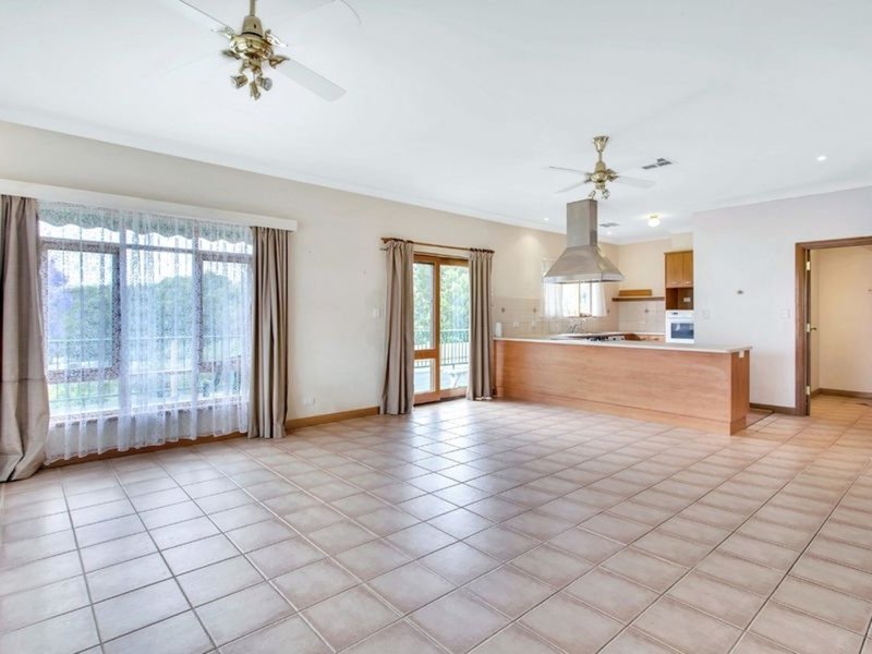 Photo - 72 Pitman Road, Windsor Gardens SA 5087 - Image 5