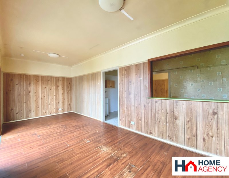 Photo - 72 Queen Street, Canley Heights NSW 2166 - Image 6