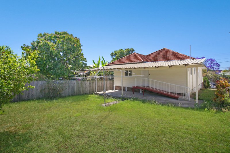 Photo - 72 Ridge Street, Greenslopes QLD 4120 - Image 6