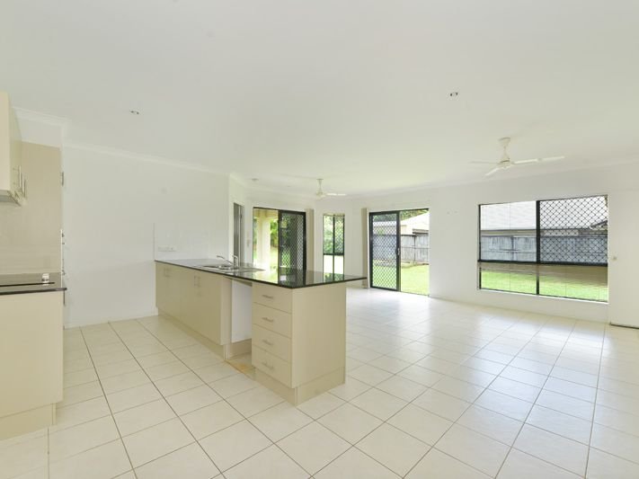 72 Roberts Drive, Trinity Beach QLD 4879