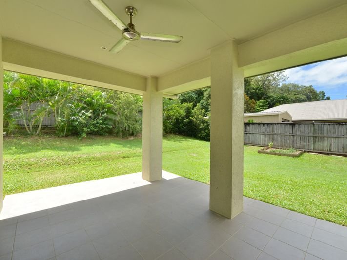 Photo - 72 Roberts Drive, Trinity Beach QLD 4879 - Image 14