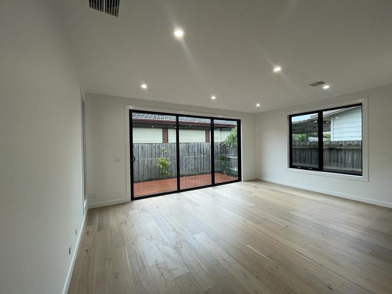 Photo - 72 Romawi Street, Altona VIC 3018 - Image 6