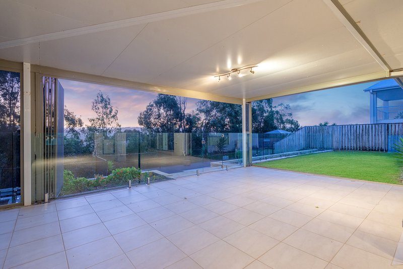 Photo - 72 Salvado Drive, Pacific Pines QLD 4211 - Image 7