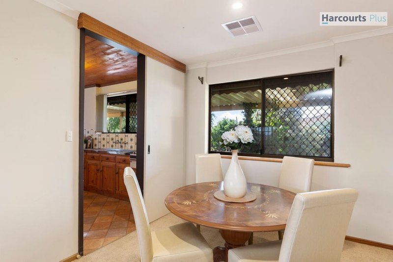 Photo - 72 Sandison Road, Hallett Cove SA 5158 - Image 5