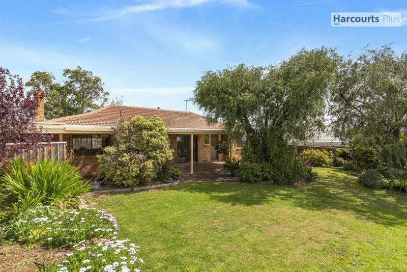 Photo - 72 Sandison Road, Hallett Cove SA 5158 - Image 13