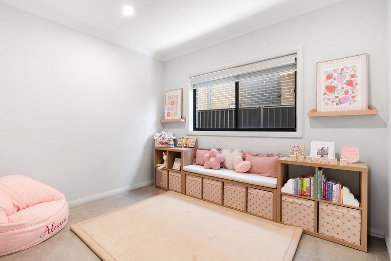 Photo - 72 Sixteenth Avenue, Austral NSW 2179 - Image 9