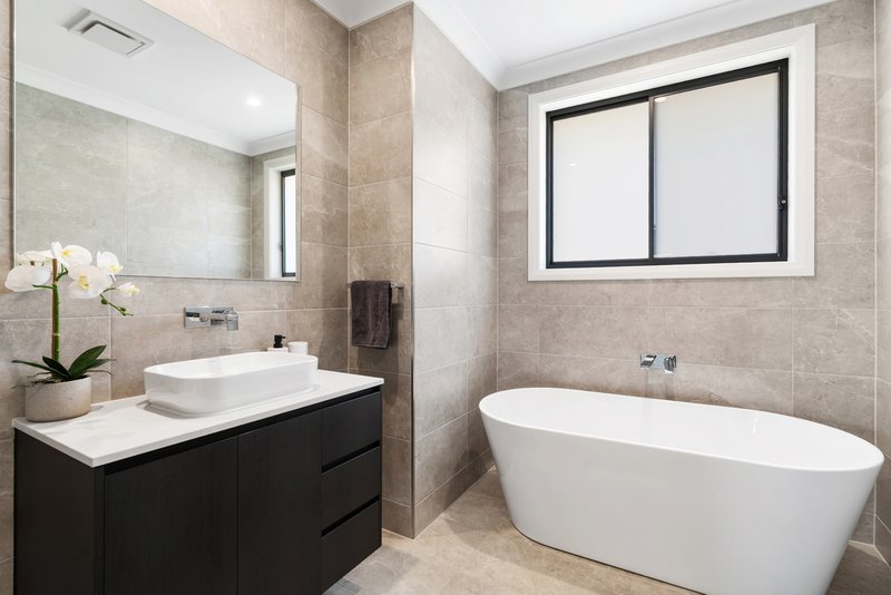 Photo - 72 Sixteenth Avenue, Austral NSW 2179 - Image 12