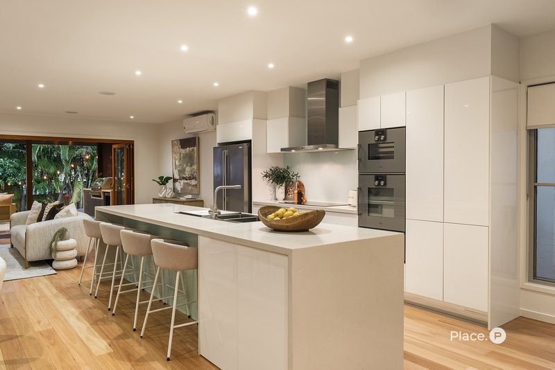 Photo - 72 Smallman Street, Bulimba QLD 4171 - Image 8