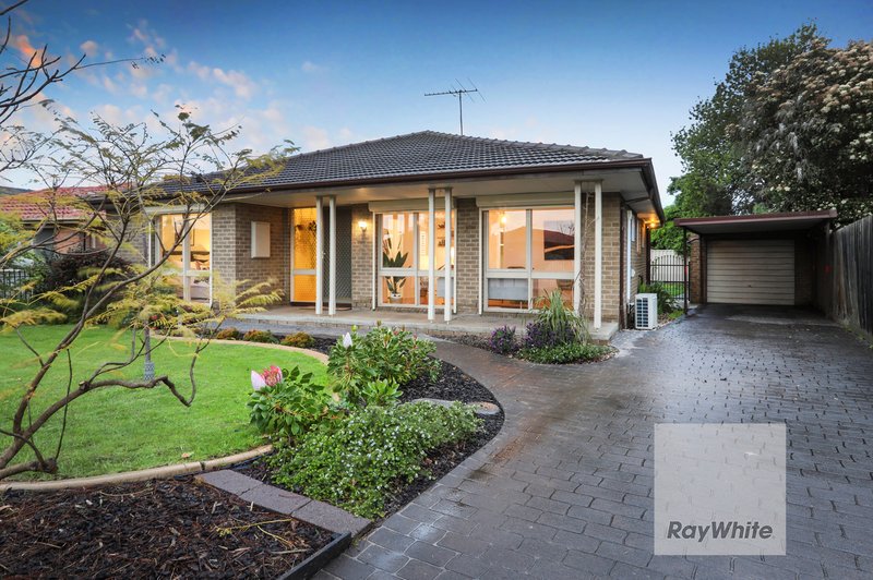 72 South Circular Road, Gladstone Park VIC 3043