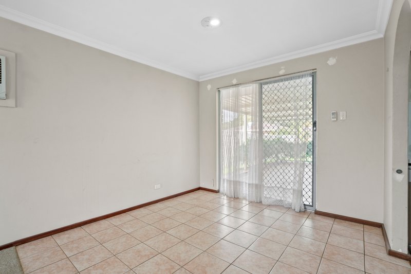 Photo - 72 Stalker Road, Gosnells WA 6110 - Image 7