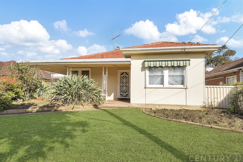 72 Strathfield Terrace, Largs North SA 5016