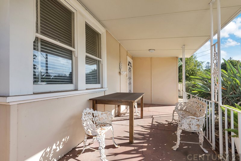 Photo - 72 Strathfield Terrace, Largs North SA 5016 - Image 2