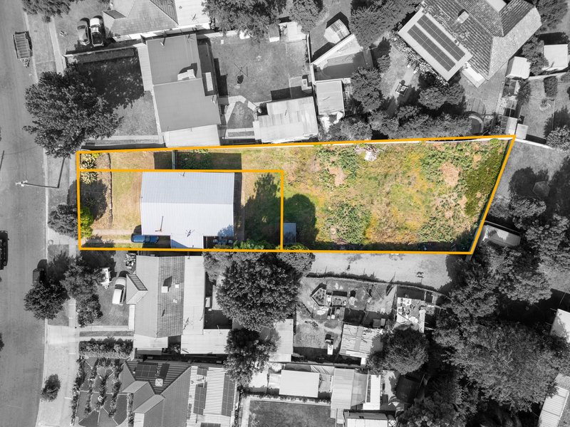 72 Tichborne Crescent, Kooringal NSW 2650