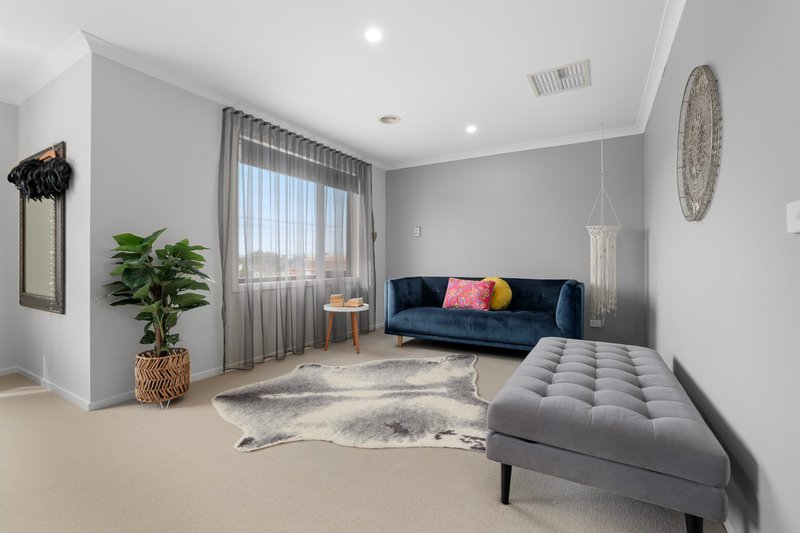 Photo - 72 Tower Road, Werribee VIC 3030 - Image 15