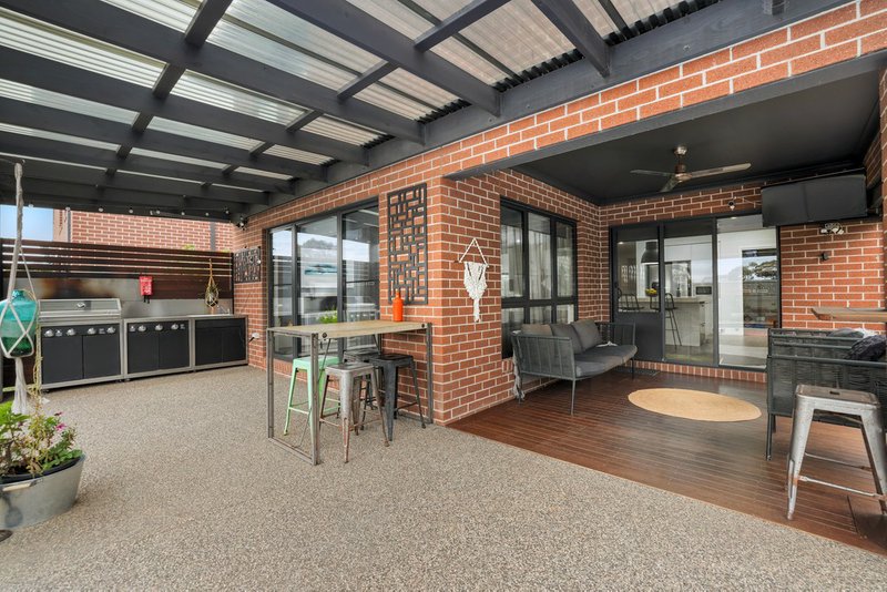 Photo - 72 Tower Road, Werribee VIC 3030 - Image 21