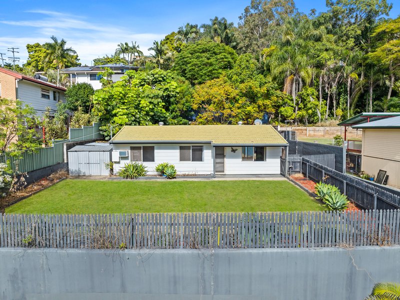 Photo - 72 Tweedvale Street, Beenleigh QLD 4207 - Image 2