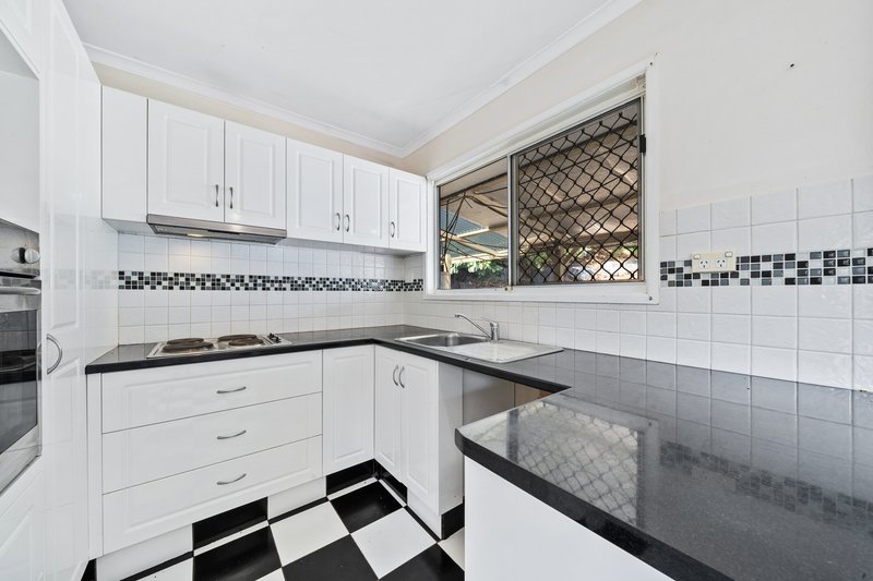 Photo - 72 Tweedvale Street, Beenleigh QLD 4207 - Image 8