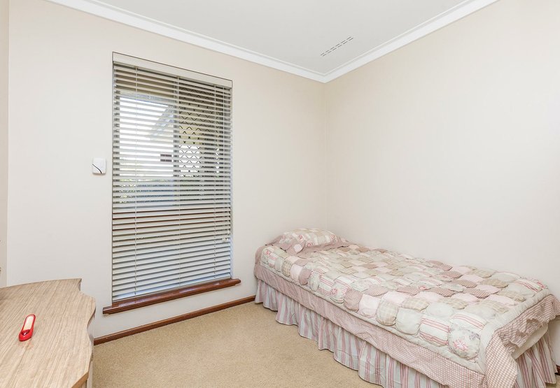 Photo - 72 Wanaping Road, Kenwick WA 6107 - Image 15