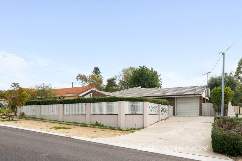 Photo - 72 Warner Drive, Padbury WA 6025 - Image 1