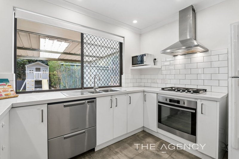 Photo - 72 Warner Drive, Padbury WA 6025 - Image 6
