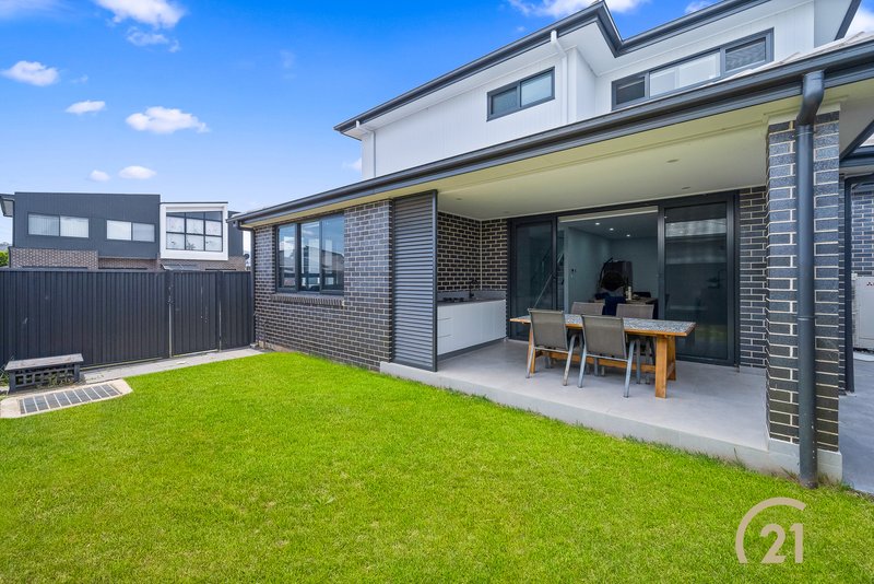 Photo - 72 Water Gum Road, Gregory Hills NSW 2557 - Image 14