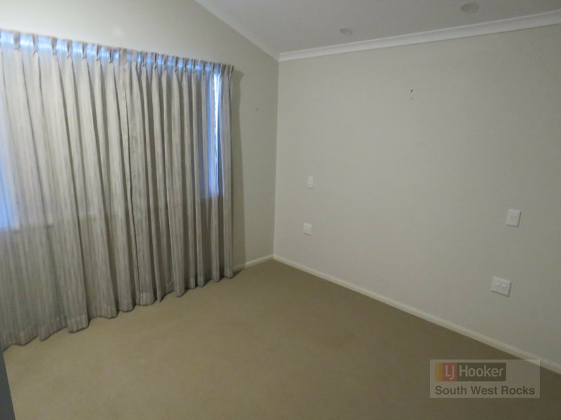 Photo - 72 Wattle Circuit/39-89 Gordon Young Drive, South West Rocks NSW 2431 - Image 7