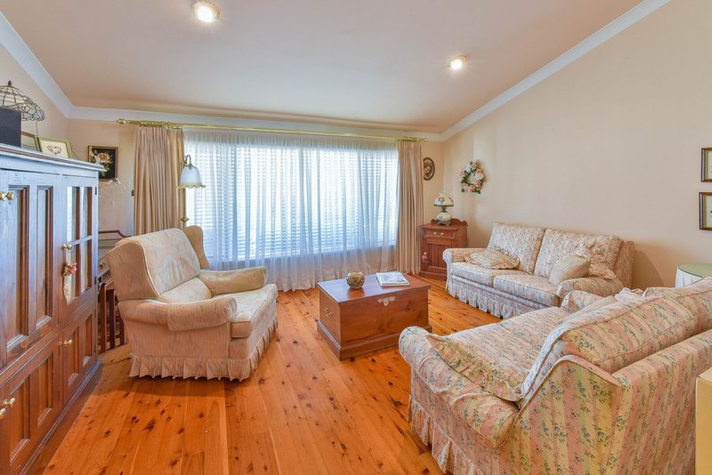 Photo - 7/2 Whipbird Avenue, Ingleburn NSW 2565 - Image 4