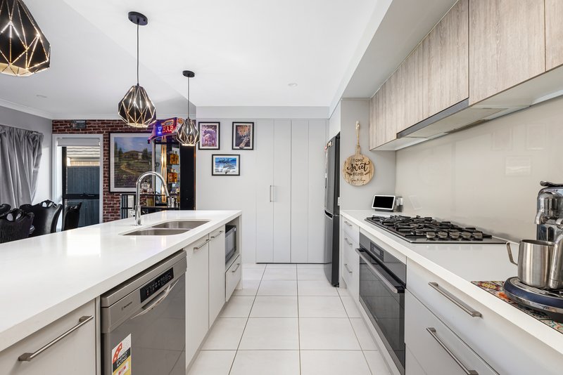 Photo - 72 William Street (Grantham Farms) , Riverstone NSW 2765 - Image 4