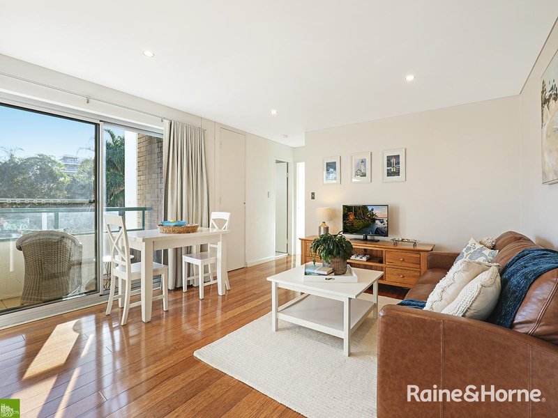Photo - 7/2 Wilson Street, Wollongong NSW 2500 - Image 7