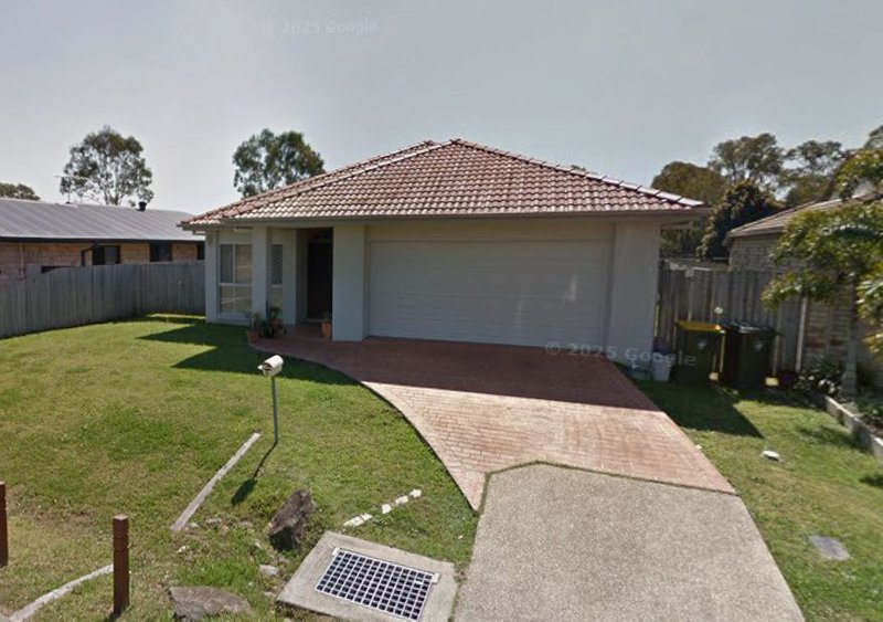 Photo - 72 Wirra Circuit, Wynnum West QLD 4178 - Image 1
