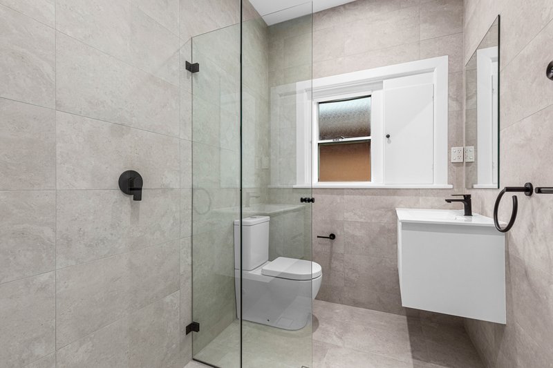 Photo - 72 Wolli Avenue, Earlwood NSW 2206 - Image 5