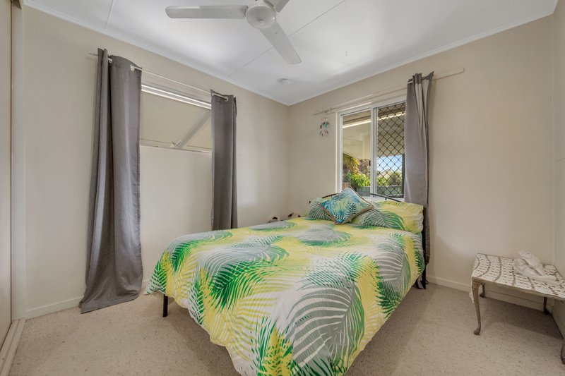 Photo - 72 Wood Street, Barney Point QLD 4680 - Image 9