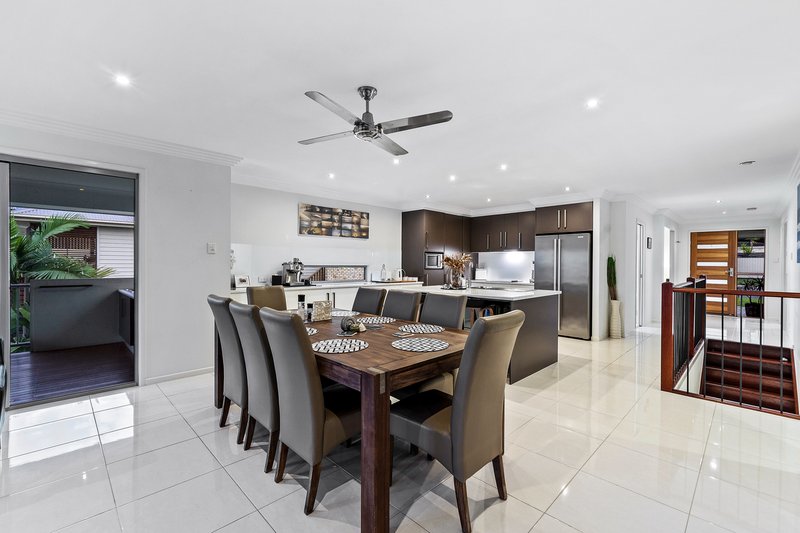 Photo - 72 Woodlands Boulevard, Waterford QLD 4133 - Image 7