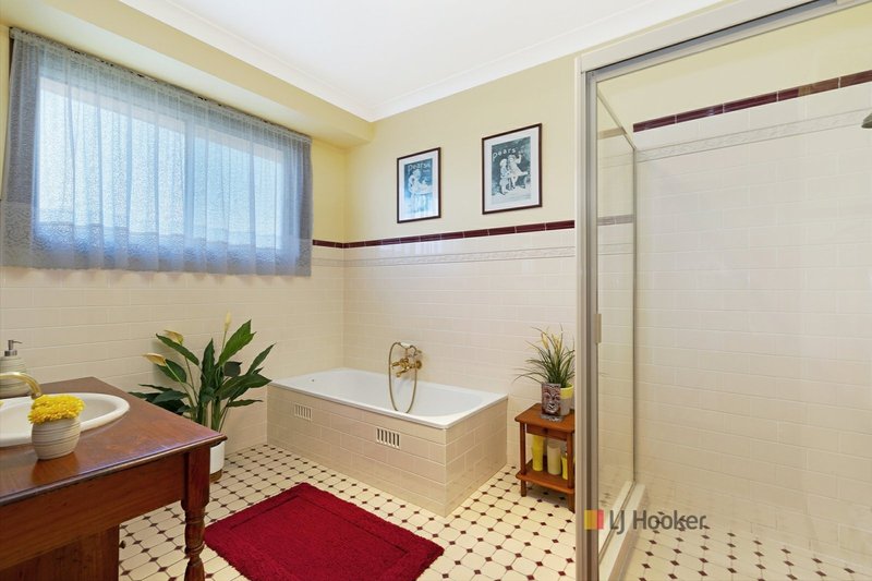 Photo - 72 Woolana Avenue, Budgewoi NSW 2262 - Image 15