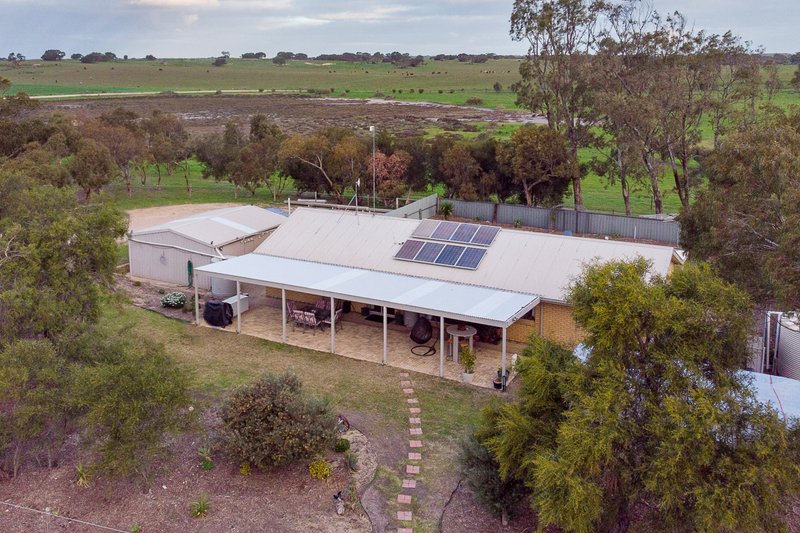 Photo - 72 Wyes Road Waltowa Via Road, Meningie SA 5264 - Image 18