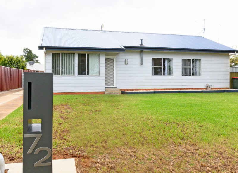 72 Yanco Avenue, Leeton NSW 2705