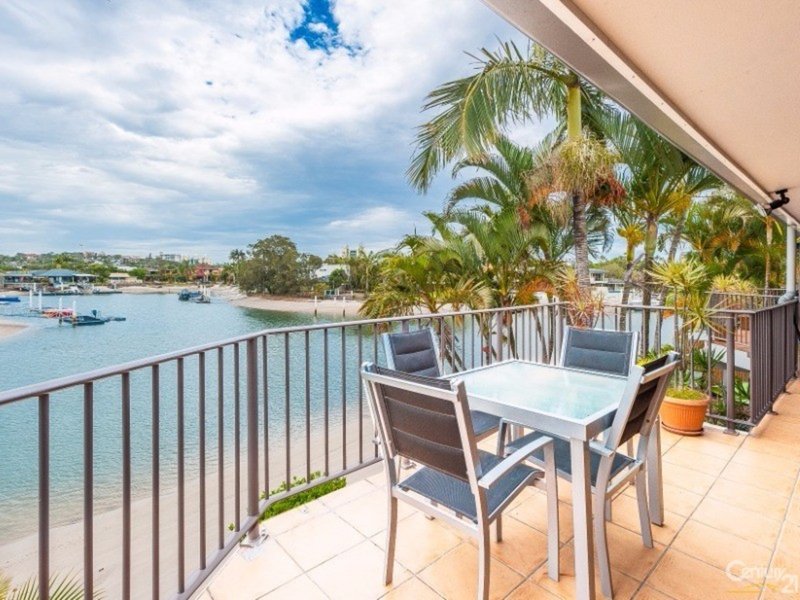 Photo - 7/20-22 Woomba Place, Mooloolaba QLD 4557 - Image 2