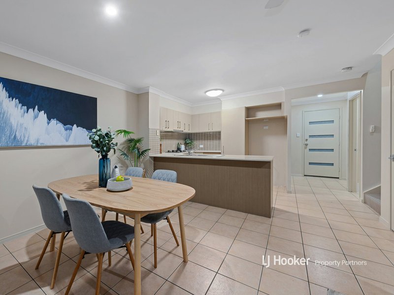 Photo - 7/20 Calonne Street, Upper Mount Gravatt QLD 4122 - Image 4