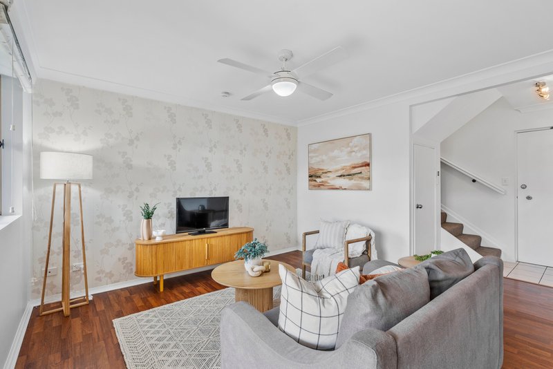 Photo - 7/20 Dulwich Road, Yeronga QLD 4104 - Image 1