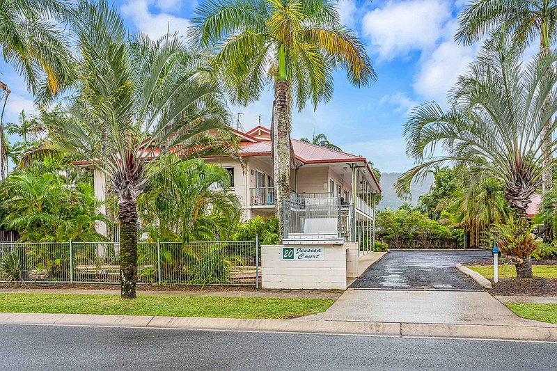 7/20 Springfield Crescent, Manoora QLD 4870