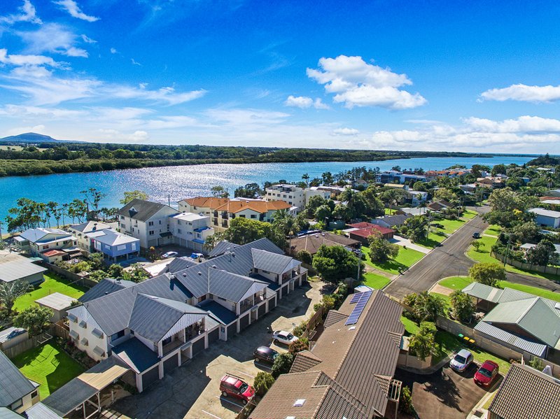 Photo - 7/205 Bradman Avenue, Maroochydore QLD 4558 - Image 15