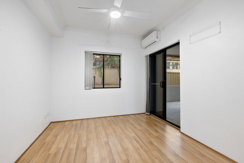 Photo - 7/21-29 Third Avenue, Blacktown NSW 2148 - Image 4