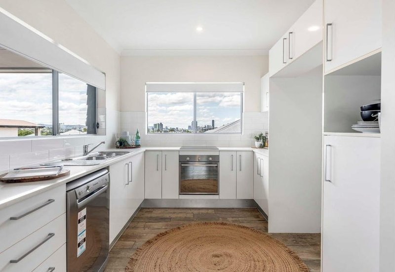 Photo - 7/21 Chatsworth Road, Greenslopes QLD 4120 - Image 4