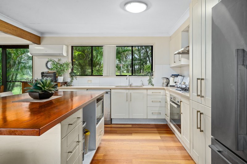 Photo - 721 Mt Samson Road, Samsonvale QLD 4520 - Image 6