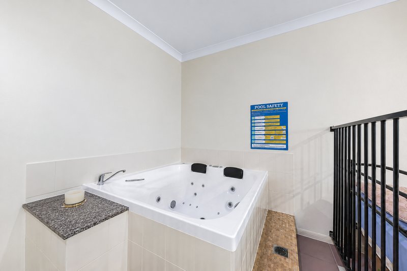 Photo - 7/21 Shute Harbour Road, Cannonvale QLD 4802 - Image 10