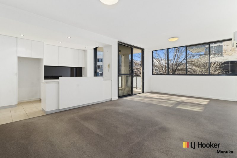 Photo - 72/106 Giles Street, Kingston ACT 2604 - Image 2