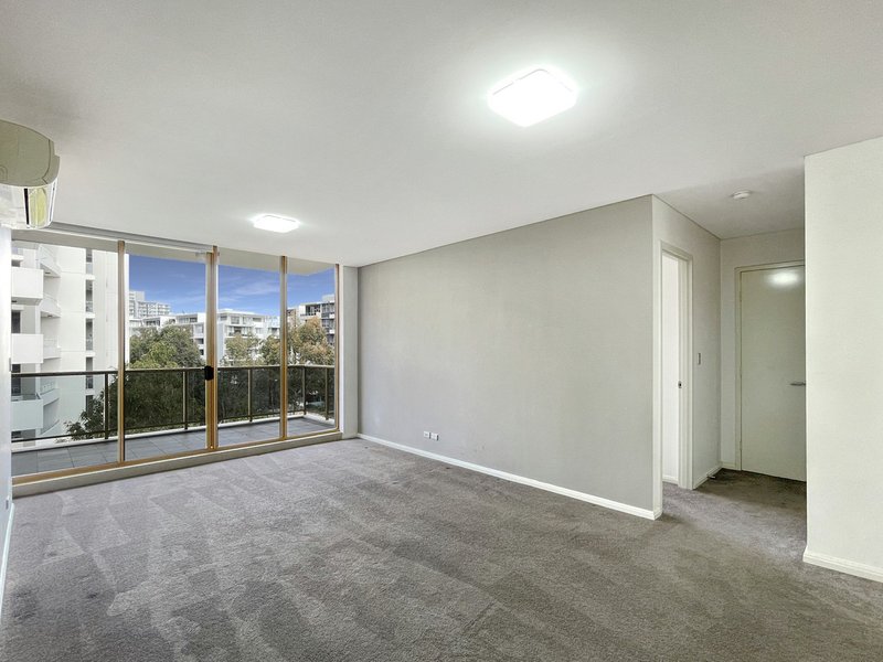 721/89 Shoreline Drive, Rhodes NSW 2138