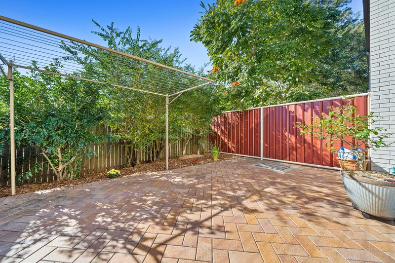 Photo - 7/22 Beverley Avenue, Rochedale South QLD 4123 - Image 11